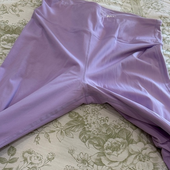 Lavender Kids Leggings - Picture 3 of 4